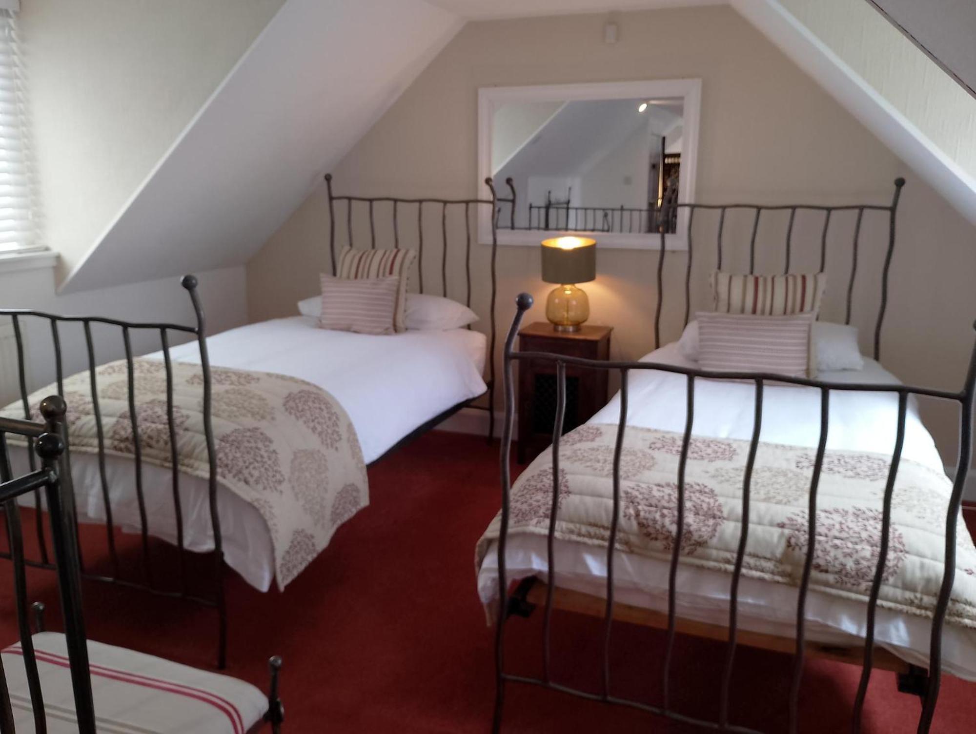 Bed and Breakfast Smiddy House à Spean Bridge Extérieur photo